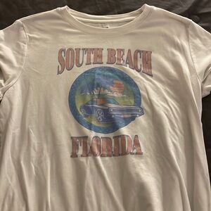 Aeropostale sz xl “fits like small” tshirt